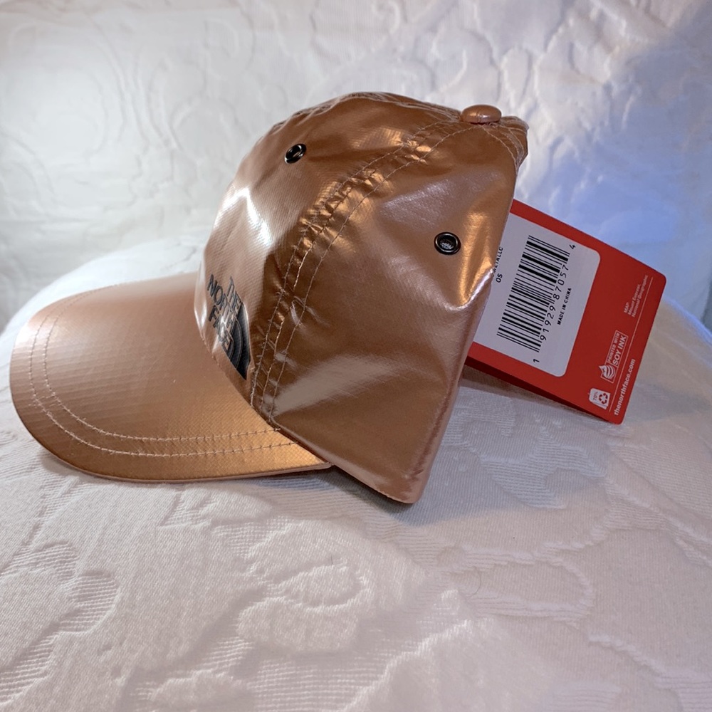 Supreme/The North Face 6 panel rose gold metallic hat NWT - Picture 5 of 10